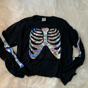 NEW VS Victoria's Secret PINK Crop Silver Metallic Skeleton Graphic Shirt Medium